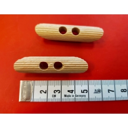 Guzik drewniany trapez